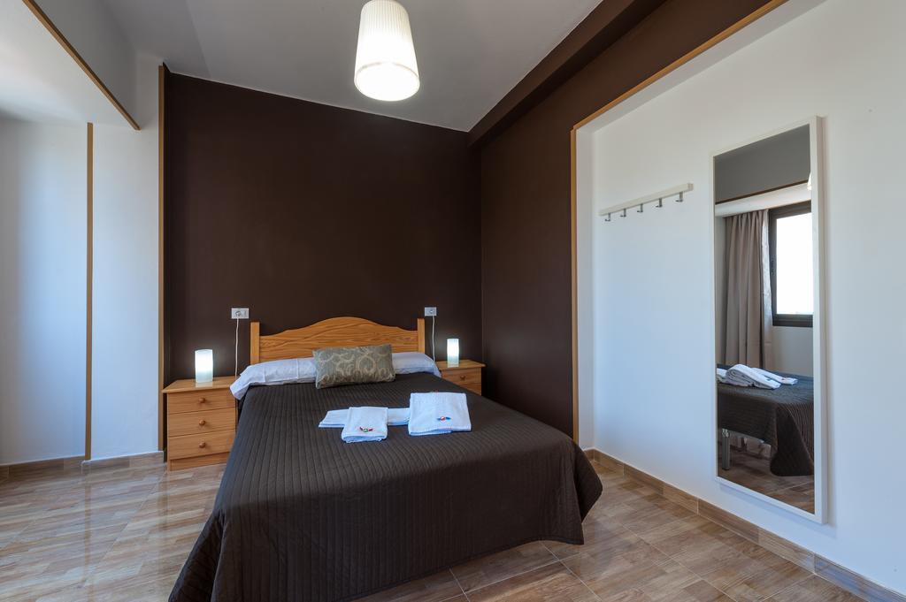 Apartamentos Vacacionales Las Palmas Urban Center Kültér fotó
